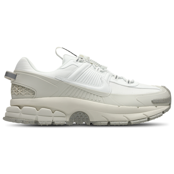 Nike Zoom Vomero Roam White Sneaker