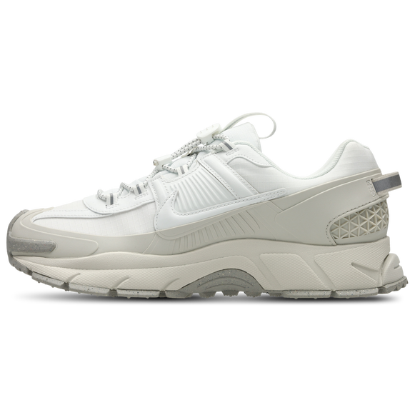 Nike Zoom Vomero Roam White Sneaker