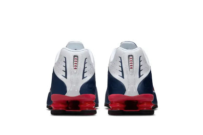 Nike Shox R4 'USA' Sneaker